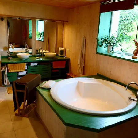 Dom wakacyjny La Goroniere - Superbe Charentaise Renovee - Piscine Chauffee - Grand Jardin