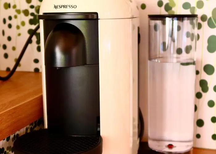 Casa de Férias La Goroniere - Superbe Charentaise Renovee - Piscine Chauffee - Grand Jardin