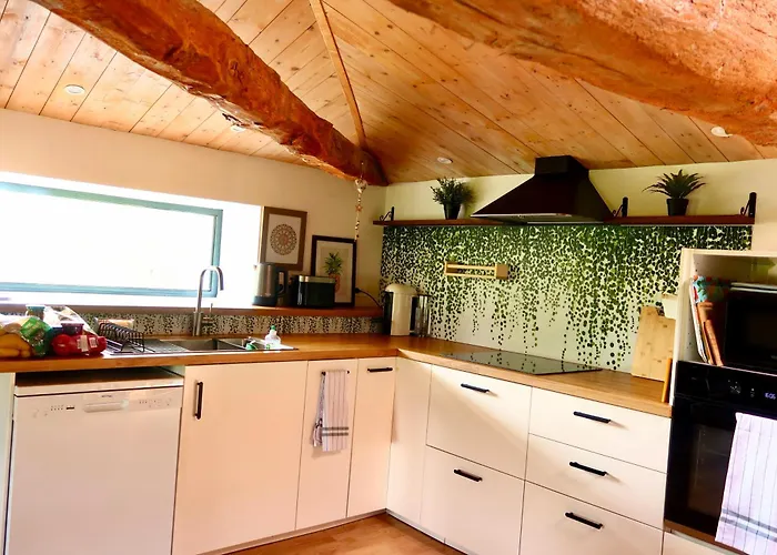 Casa de Férias La Goroniere - Superbe Charentaise Renovee - Piscine Chauffee - Grand Jardin Saint-Laurent-de-la-Barriere