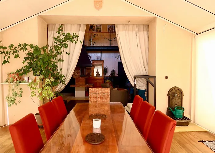 Casa de Férias La Goroniere - Superbe Charentaise Renovee - Piscine Chauffee - Grand Jardin