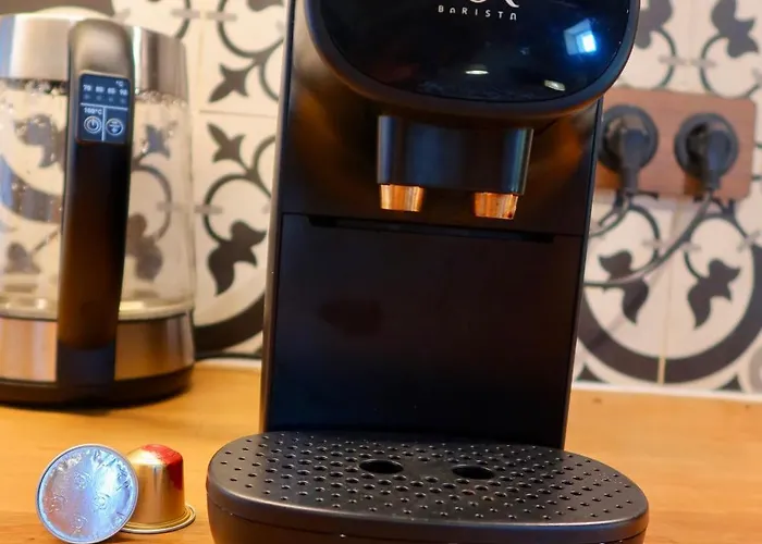 La Goroniere - Superbe Charentaise Renovee - Piscine Chauffee - Grand Jardin Casa de Férias